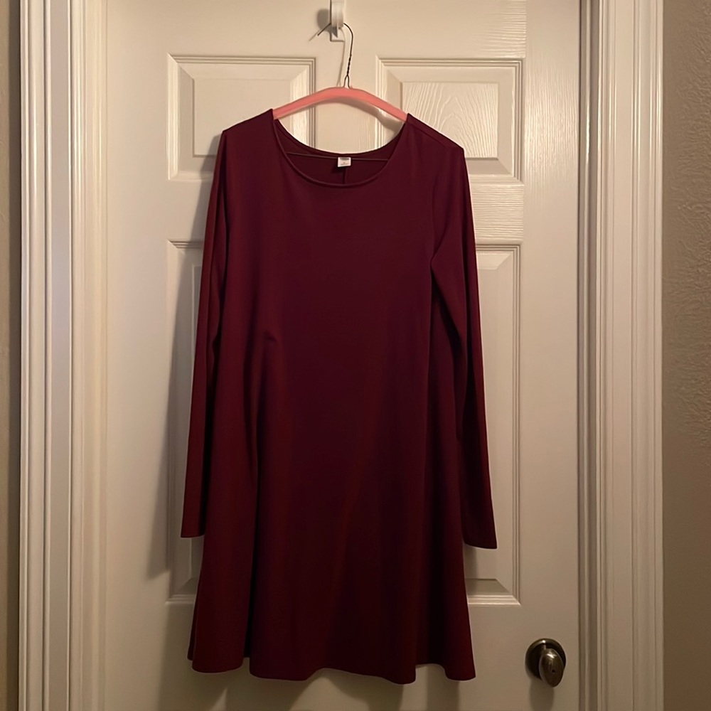 Medium Old Navy, Maroon, Long Sleeved Dress